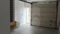 E2 Garage mit Tür