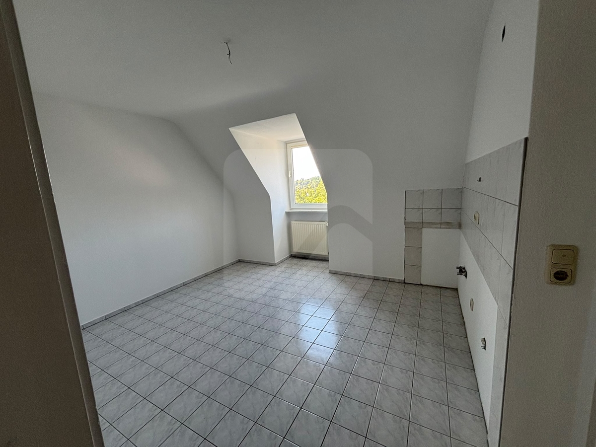 Lüdenscheid: renoviert - gemütliches Single-Apartment im Dachgeschoss - Photo 2